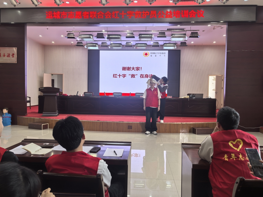 c7d9acb094e69a4a5a2d6eb546d24a24.jpg